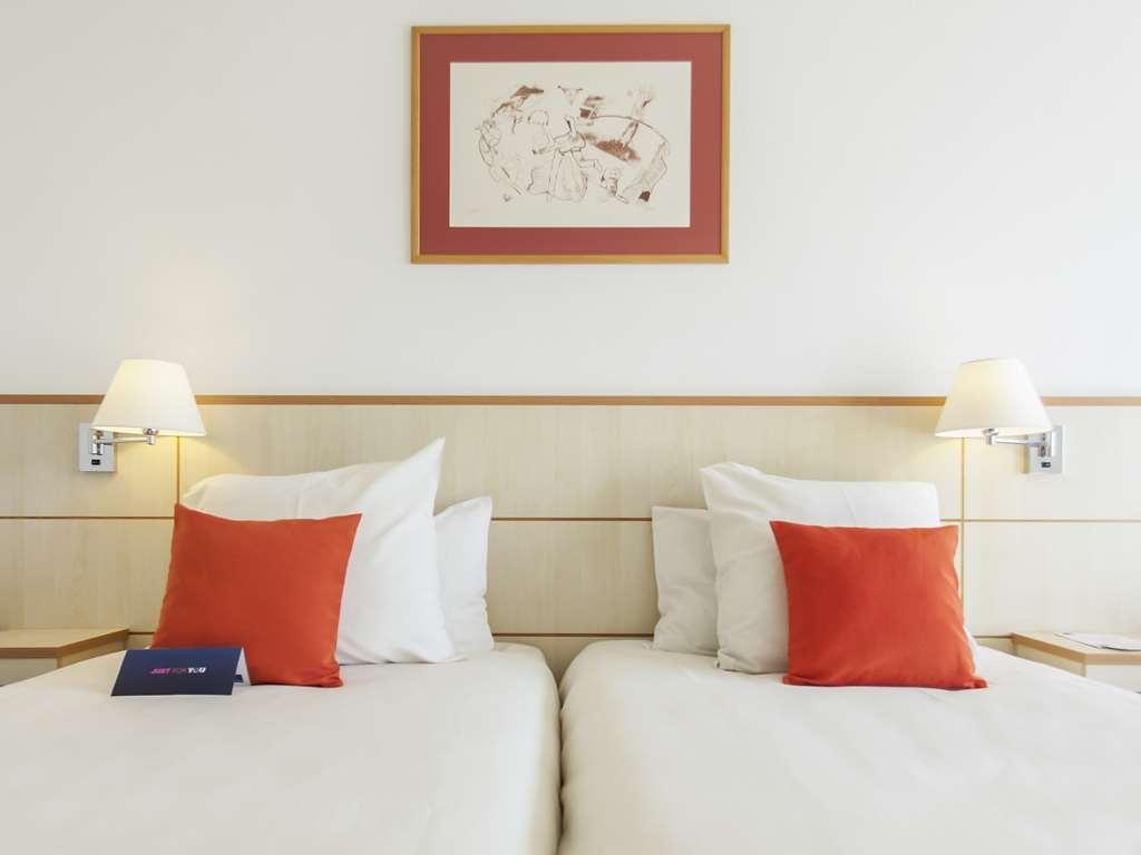 Novotel Szeged Bilik gambar