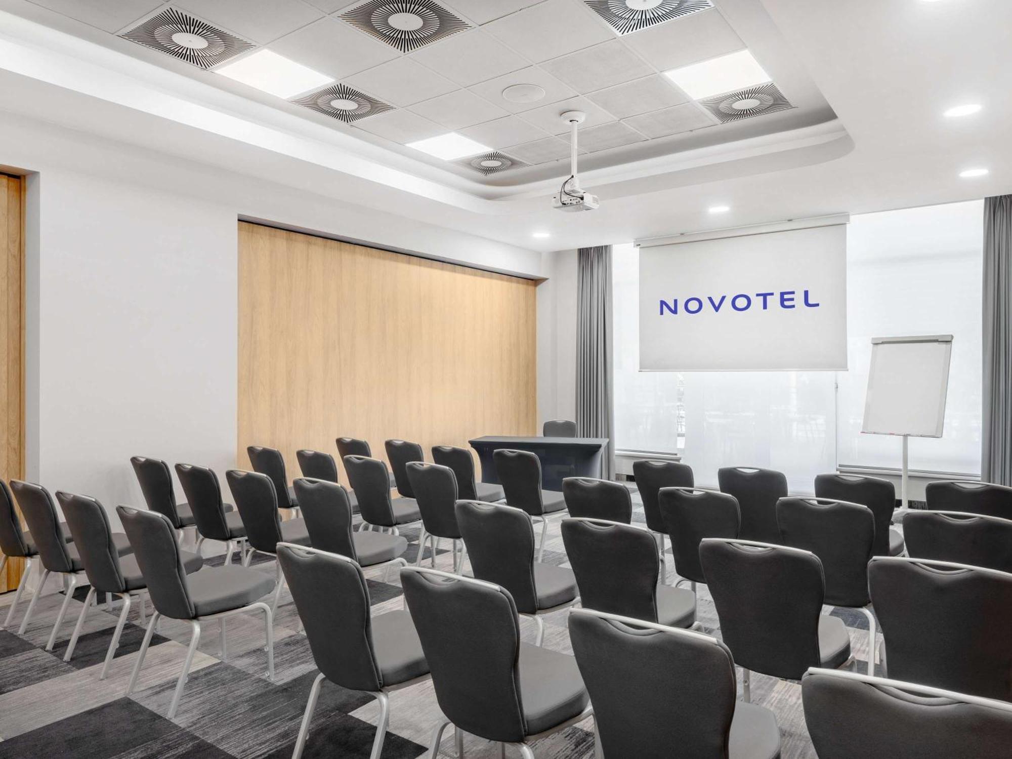 Novotel Szeged Luaran gambar